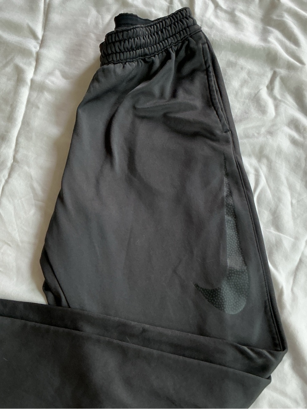 Nike Men's Black Jogger Sweatpants with Subtle Swoosh